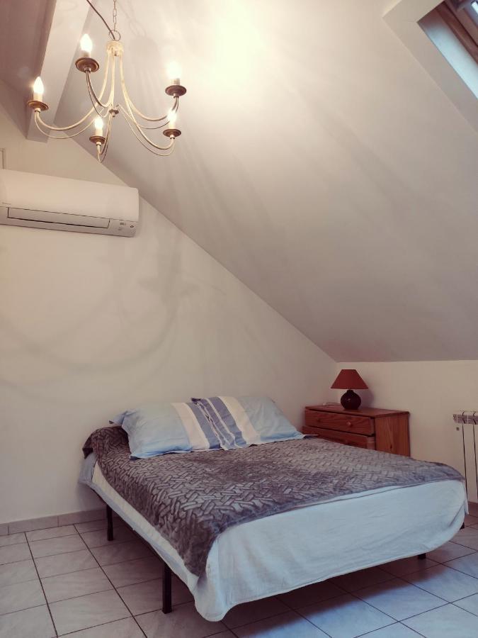 Apartmán Au Bord Du Foron Scionzier Exteriér fotografie